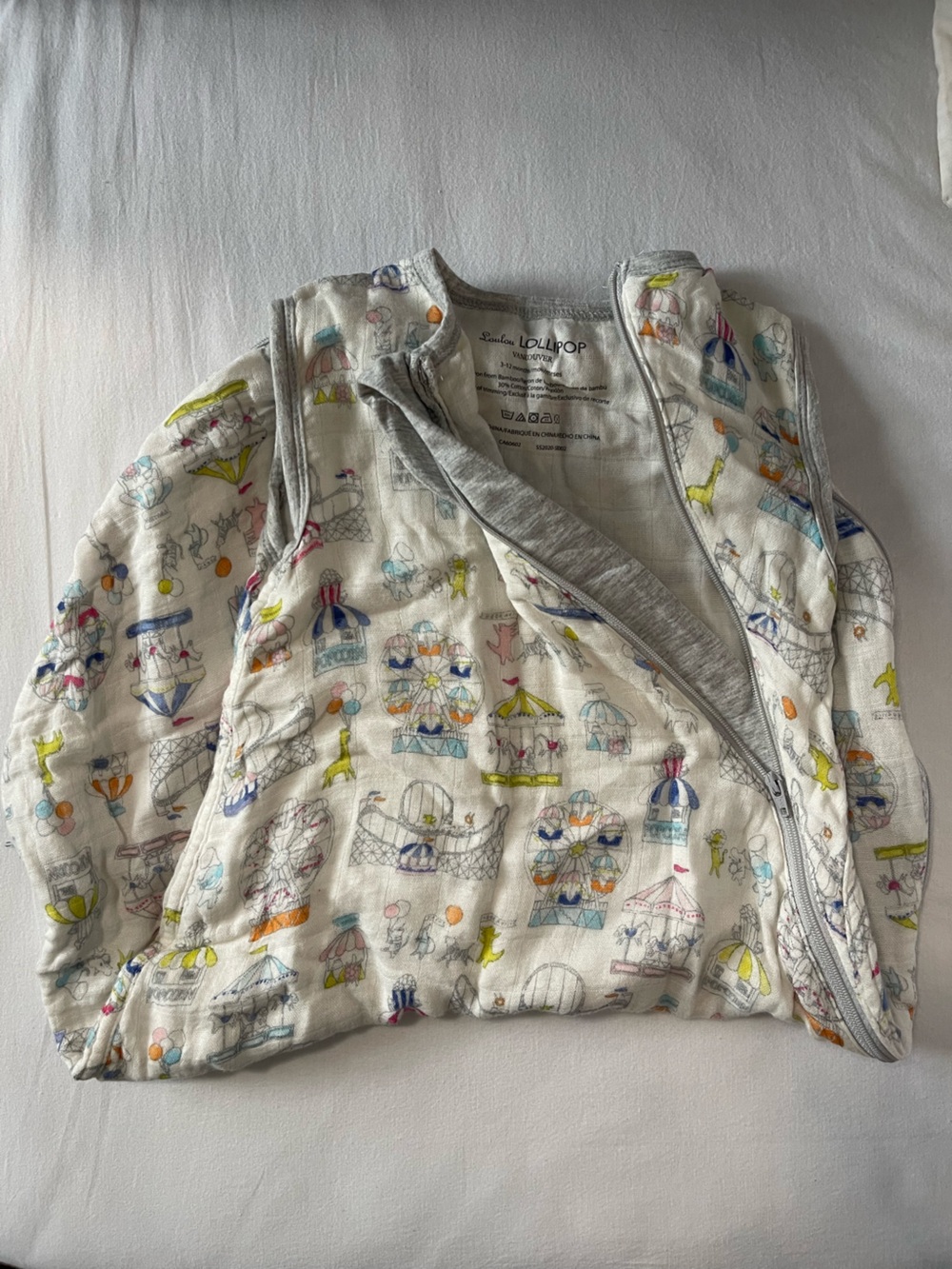 Loulou LOLLIPOP White Carnival Print Sleep Sack 3-6m